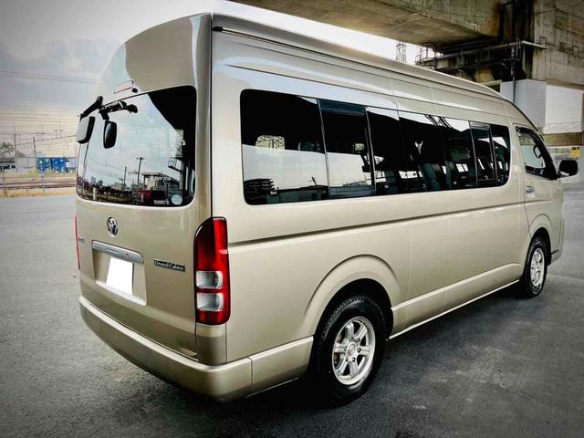 ハイエースワゴン グランドキャビン 新品ベットキット 10人乗り ドライブレコーダー ETC 電動スライドドア キーレスエントリー 電動格納ミラー 後席モニター AT アルミホイール CD 100V電源 盗難防止システム(40枚目)