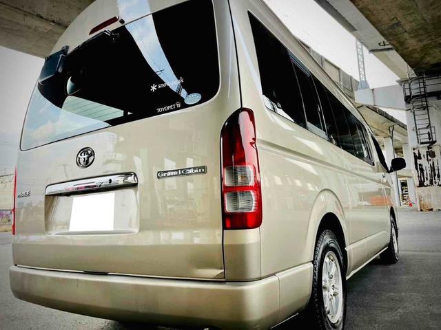 ハイエースワゴン グランドキャビン 新品ベットキット 10人乗り ドライブレコーダー ETC 電動スライドドア キーレスエントリー 電動格納ミラー 後席モニター AT アルミホイール CD 100V電源 盗難防止システム(42枚目)