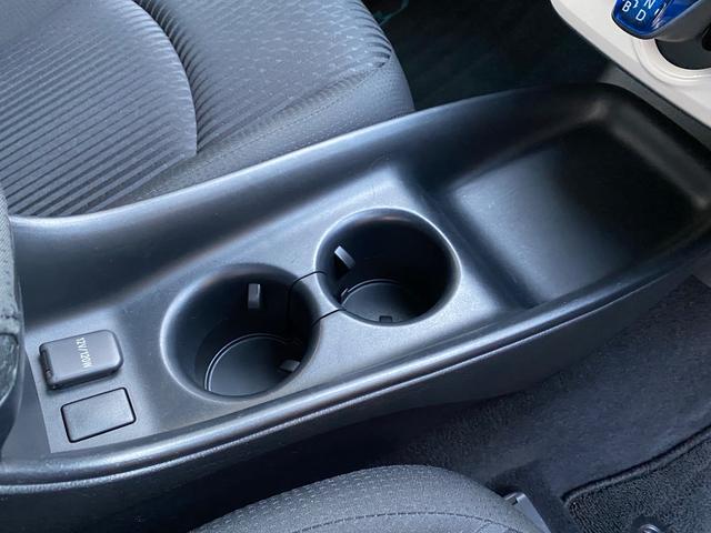 プリウス Ｓセーフティプラス　ワンオーナー／フルセグナビ／バックモニター／ＥＴＣ／トヨタセーフティセンス／ＩＣＳ／ＨＵＤ／ＬＥＤライト＆ＬＥＤフォグ／記録簿／禁煙車（29枚目）