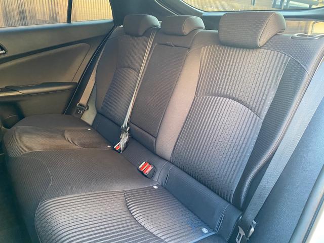 プリウス Ｓセーフティプラス　ワンオーナー／フルセグナビ／バックモニター／ＥＴＣ／トヨタセーフティセンス／ＩＣＳ／ＨＵＤ／ＬＥＤライト＆ＬＥＤフォグ／記録簿／禁煙車（41枚目）