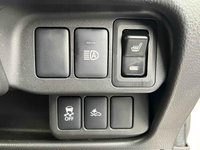 eKカスタム Tセーフティパッケージ ターボ バックカメラ メモリー地デジナビ 衝突被害軽減システム オートマチックハイビーム オートライト HID スマートキー アイドリングストップ 電動格納ミラー シートヒーター(4枚目)