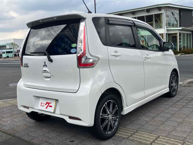 eKカスタム Tセーフティパッケージ ターボ バックカメラ メモリー地デジナビ 衝突被害軽減システム オートマチックハイビーム オートライト HID スマートキー アイドリングストップ 電動格納ミラー シートヒーター(16枚目)