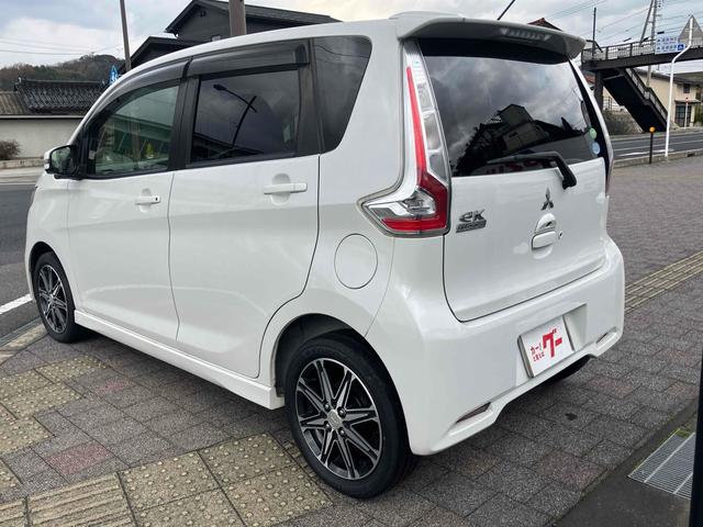 eKカスタム Tセーフティパッケージ ターボ バックカメラ メモリー地デジナビ 衝突被害軽減システム オートマチックハイビーム オートライト HID スマートキー アイドリングストップ 電動格納ミラー シートヒーター(18枚目)