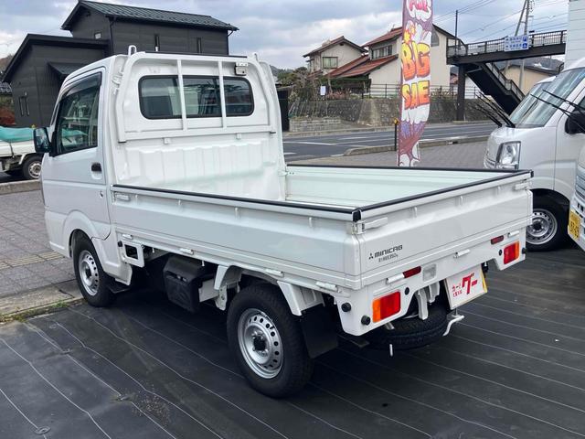 ミニキャブトラック みのり 4WD 届出済未使用車 軽トラック 5速MT 衝突被害軽減システム レーンアシスト オートライト エアコン パワステ 作業灯 Wエアバッグ(17枚目)