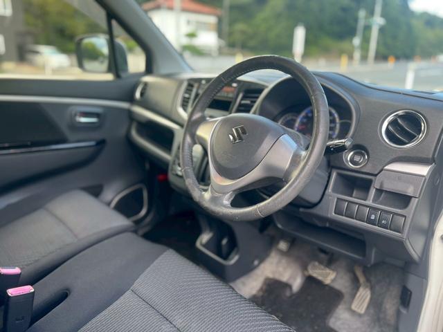 ワゴンRスティングレー X HID スマートキー アイドリングストップ ベンチシート CVT 盗難防止システム ABS アルミホイール 衝突安全ボディ エアコン(4枚目)