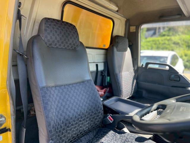 エルフトラック MT 後輪ダブル ETC バックカメラ 運転席エアバッグ(12枚目)