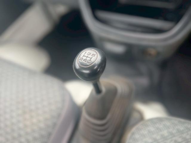 ハイゼットトラック エアコン・パワステ スペシャル 4WD MT エアコン パワーステアリング(3枚目)