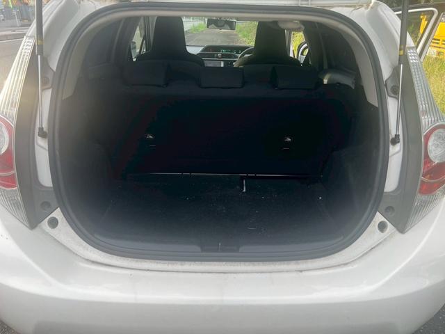 アクア L ETC バックカメラ ナビ TV キーレスエントリー 電動格納ミラー AT Bluetooth エアコン パワーステアリング パワーウィンドウ(18枚目)