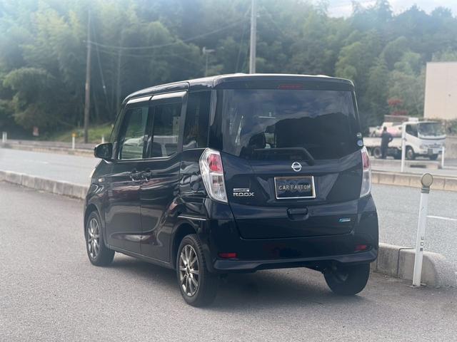 デイズルークス Ｘ　ＥＴＣ　全周囲カメラ　両側スライド・片側電動　衝突被害軽減システム　スマートキー　アイドリングストップ　ベンチシート　ＣＶＴ　盗難防止システム　ＡＢＳ　ＥＳＣ　アルミホイール　衝突安全ボディ　エアコン（18枚目）