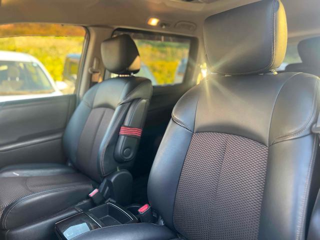 エルグランド 250ハイウェイスターアーバンクロム ETC 全周囲カメラ ナビ 両側電動スライドドア HID スマートキー 3列シート オットマン CVT アルミホイール Bluetooth 盗難防止システム 衝突安全ボディ ABS ESC エアコン(9枚目)