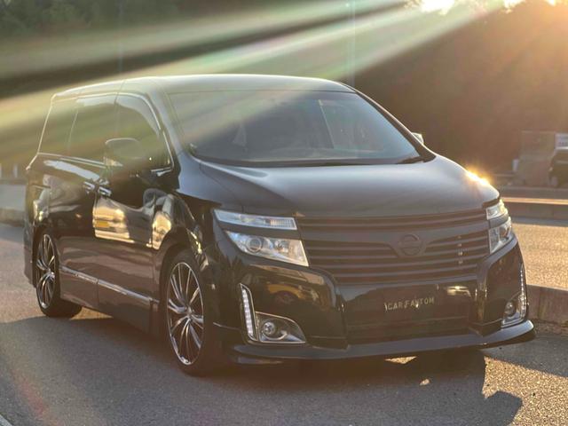 エルグランド 250ハイウェイスターアーバンクロム ETC 全周囲カメラ ナビ 両側電動スライドドア HID スマートキー 3列シート オットマン CVT アルミホイール Bluetooth 盗難防止システム 衝突安全ボディ ABS ESC エアコン(16枚目)