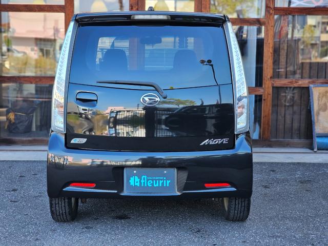 ムーヴ カスタム　ＲＳ　室内全席取り外し清掃済　ターボ　ローダウン　ＬＥＤヘッドライト　ＬＥＤフォグライト　ＬＥＤルームライト　ナビ　Ｂｌｕｅｔｏｏｔｈ　ＥＴＣ　スマートキー　アイドリングストップ　純正　ＭＯＭＯステ（6枚目）