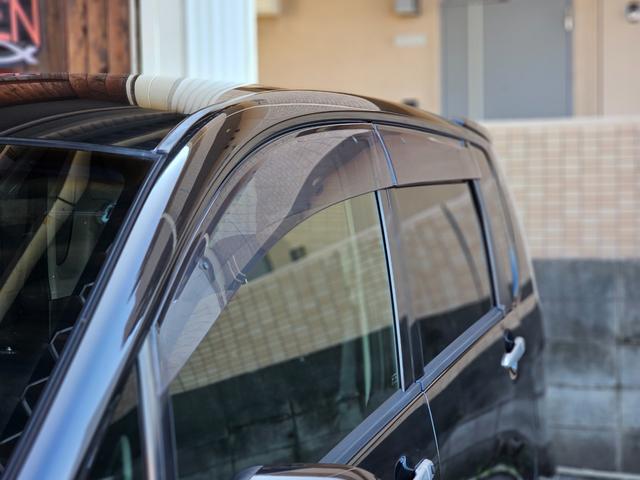 ムーヴ カスタム　ＲＳ　室内全席取り外し清掃済　ターボ　ローダウン　ＬＥＤヘッドライト　ＬＥＤフォグライト　ＬＥＤルームライト　ナビ　Ｂｌｕｅｔｏｏｔｈ　ＥＴＣ　スマートキー　アイドリングストップ　純正　ＭＯＭＯステ（20枚目）