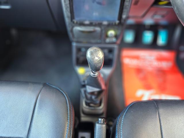 ミラジーノ ミニライトスペシャルターボ　全席取り外し清掃済　ターボ　車高調　社外マフラー　ミニライトホイール　ルーフキャリア　リアスポイラー　ＬＥＤテール　社外ナビ　地デジ　Ｂｌｕｅｔｏｏｔｈ　社外シートカバー　後期グリル　２眼メーター（65枚目）