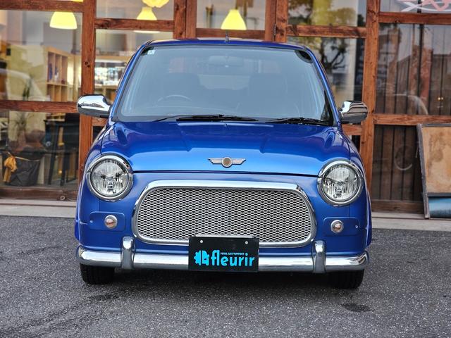 ミラジーノ ミニライトスペシャルターボ 全席取り外し清掃済 ターボ 5MT ローダウン D-SPORTSショック 社外エアクリ オーバーフェンダー メッシュグリル センターマフラー 社外フロントパイプ ショートシフト MOMOステアリング(5枚目)