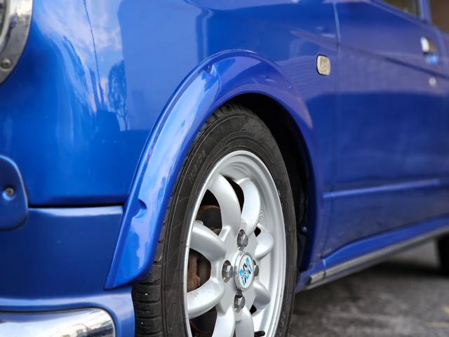 ミラジーノ ミニライトスペシャルターボ 全席取り外し清掃済 ターボ 5MT ローダウン D-SPORTSショック 社外エアクリ オーバーフェンダー メッシュグリル センターマフラー 社外フロントパイプ ショートシフト MOMOステアリング(18枚目)