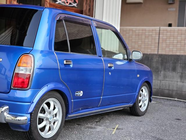 ミラジーノ ミニライトスペシャルターボ 全席取り外し清掃済 ターボ 5MT ローダウン D-SPORTSショック 社外エアクリ オーバーフェンダー メッシュグリル センターマフラー 社外フロントパイプ ショートシフト MOMOステアリング(32枚目)