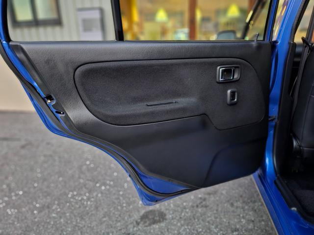 ミラジーノ ミニライトスペシャルターボ 全席取り外し清掃済 ターボ 5MT ローダウン D-SPORTSショック 社外エアクリ オーバーフェンダー メッシュグリル センターマフラー 社外フロントパイプ ショートシフト MOMOステアリング(61枚目)