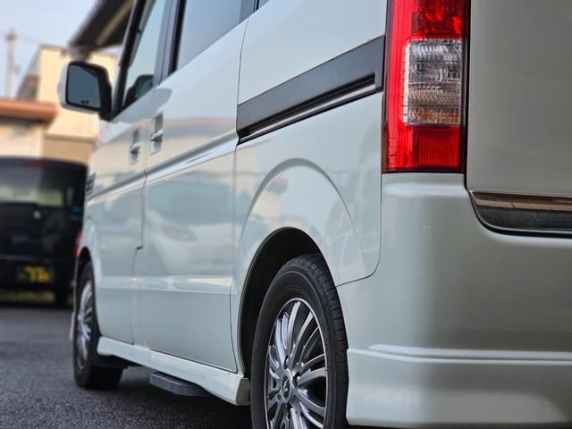 �����d���X���C�h�A�����I�[�g�X�e�b�v�����Ԃł��I