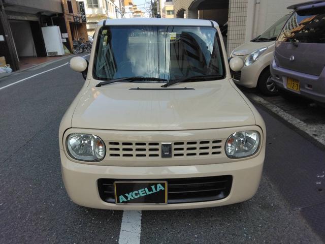 アルトラパン Ｘ　ＣＤ　スマートキー　電動格納ミラー　ＡＷ１４インチ　ベンチシート　フルフラット　盗難防止システム　ＡＢＳ　エアコン　パワーウィンドウ　パワーステアリング　運転席・助手席エアバック　衝突安全ボディ（2枚目）