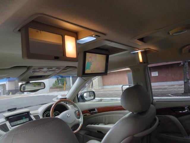 シーマ 450VIP ローダウン パワーシート ETC ナビ バックカメラ 後席モニター TV CD DVD コーナーセンサー HIDヘッドライト キーレス AW18インチ オートエアコン クルコン シートヒーター(15枚目)