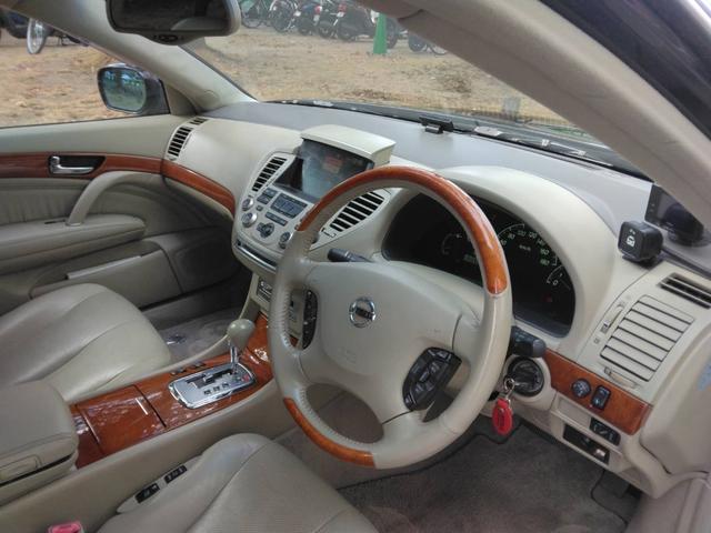 シーマ 450VIP ローダウン パワーシート ETC ナビ バックカメラ 後席モニター TV CD DVD コーナーセンサー HIDヘッドライト キーレス AW18インチ オートエアコン クルコン シートヒーター(27枚目)