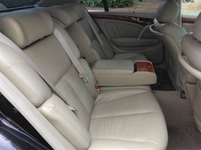 シーマ 450VIP ローダウン パワーシート ETC ナビ バックカメラ 後席モニター TV CD DVD コーナーセンサー HIDヘッドライト キーレス AW18インチ オートエアコン クルコン シートヒーター(29枚目)