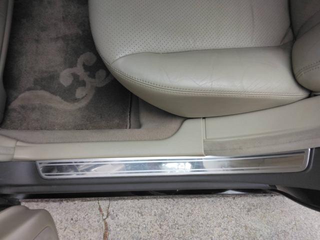 シーマ 450VIP ローダウン パワーシート ETC ナビ バックカメラ 後席モニター TV CD DVD コーナーセンサー HIDヘッドライト キーレス AW18インチ オートエアコン クルコン シートヒーター(73枚目)