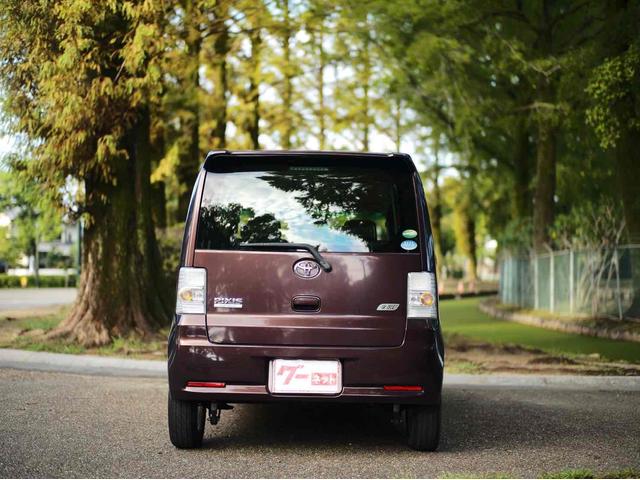 ピクシススペース カスタム　Ｇ　ＴＶ　ＨＩＤ　ＣＶＴ　盗難防止システム　ＡＢＳ　ＣＤ　ＵＳＢ　Ｂｌｕｅｔｏｏｔｈ　ダイハツコンテ　衝突安全ボディ　エアコン　パワーステアリング　パワーウィンドウ（17枚目）