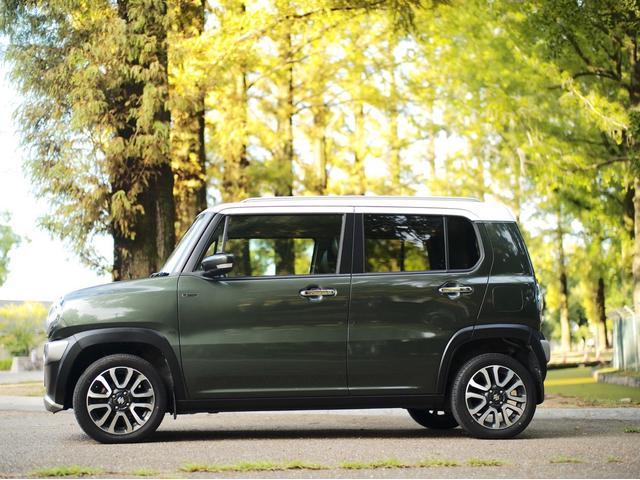 ハスラー ＪスタイルＩＩ　ビルトインＥＴＣ　ドラレコ　ＫＥＮＷＯＯＤナビ・ＴＶ　バックカメラ　シートヒーター　アイドリングストップ　スマートキー・プッシュスタート　オートエアコン　ＣＶＴ（5枚目）