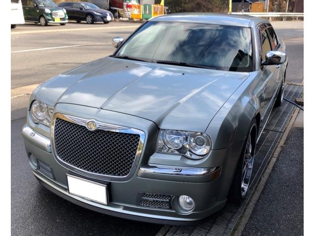 クライスラー クライスラー 300c 3 5 車高調 22インチマーテルaw 本革 hidヘッド ledフォグ タイミングベルト ウォーターポンプ交換済 95 0万円 平成17年 05年 広島県 中古車 価格 Com クライスラー クライスラー 300c 3 5 車高調 22インチマーテルaw 本革 hidヘッド ledフォグ タイミングベルト ウォーターポンプ交換済 95 0万円 平成17年 05年 広島県 中古車 価格 Com
