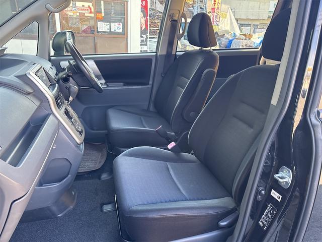 ヴォクシー ＺＳ　煌ＩＩ（13枚目）