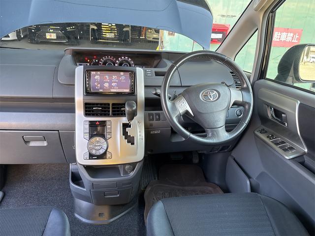 ヴォクシー ＺＳ　煌ＩＩ（15枚目）