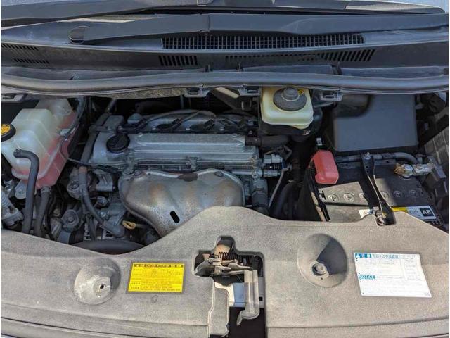 ヴェルファイア ２．４Ｚ　プラチナムセレクション　バックカメラ　ＴＶ　クリアランスソナー　両側電動スライドドア　オートライト　ＨＩＤ　電動リアゲート　スマートキー　電動格納ミラー　後席モニター　３列シート　オットマン　ＣＶＴ　アルミホイール　ＵＳＢ（19枚目）