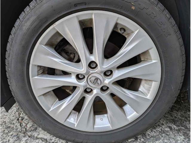 ヴェルファイア ２．４Ｚ　プラチナムセレクション　バックカメラ　ＴＶ　クリアランスソナー　両側電動スライドドア　オートライト　ＨＩＤ　電動リアゲート　スマートキー　電動格納ミラー　後席モニター　３列シート　オットマン　ＣＶＴ　アルミホイール　ＵＳＢ（20枚目）