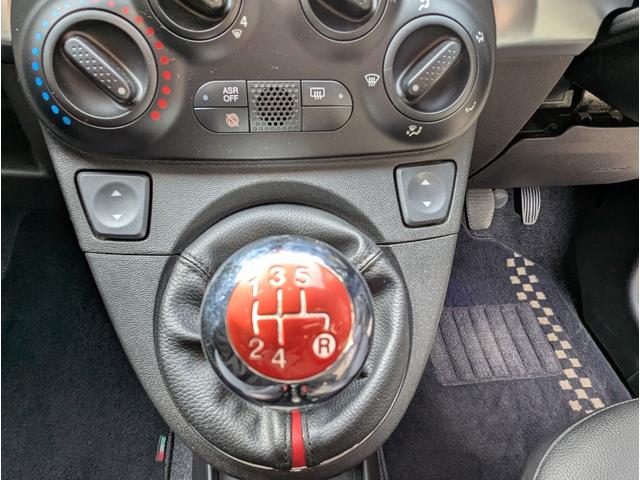 ５００Ｓ ツインエア　５ＭＴ　禁煙　アルミホイール　ＡＢＳ　パワーステアリング（11枚目）