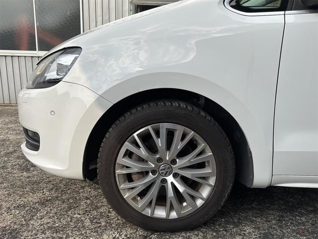 シャラン 　ＥＴＣ　バックカメラ　ナビ　クリアランスソナー　パークアシスト　両側スライドドア　オートライト　スマートキー　アイドリングストップ　シートヒーター　３列シート　ＡＴ　ルーフレール　アルミホイール（26枚目）