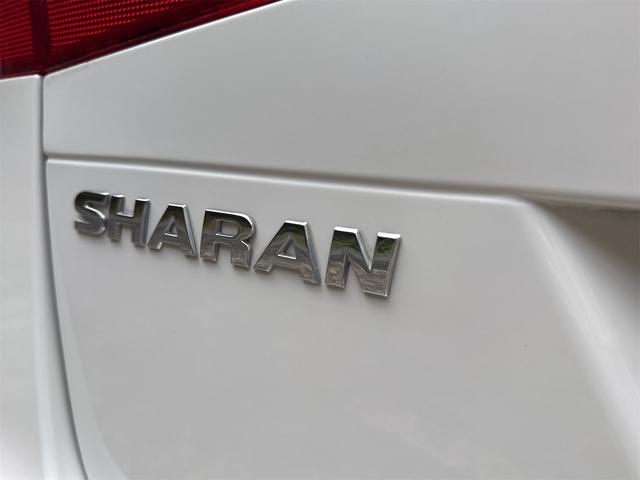 シャラン 　ＥＴＣ　バックカメラ　ナビ　クリアランスソナー　パークアシスト　両側スライドドア　オートライト　スマートキー　アイドリングストップ　シートヒーター　３列シート　ＡＴ　ルーフレール　アルミホイール（29枚目）
