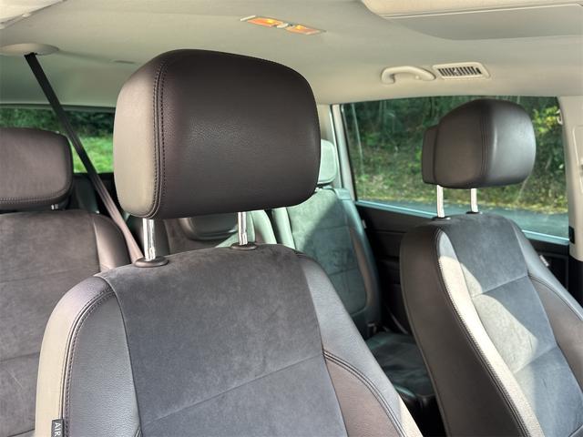 シャラン 　ＥＴＣ　バックカメラ　ナビ　クリアランスソナー　パークアシスト　両側スライドドア　オートライト　スマートキー　アイドリングストップ　シートヒーター　３列シート　ＡＴ　ルーフレール　アルミホイール（36枚目）