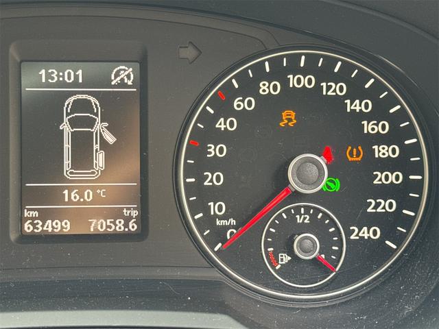 シャラン 　ＥＴＣ　バックカメラ　ナビ　クリアランスソナー　パークアシスト　両側スライドドア　オートライト　スマートキー　アイドリングストップ　シートヒーター　３列シート　ＡＴ　ルーフレール　アルミホイール（43枚目）