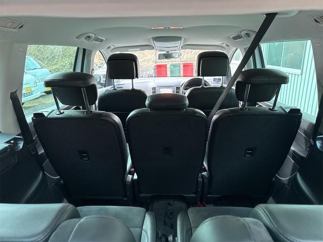 シャラン 　ＥＴＣ　バックカメラ　ナビ　クリアランスソナー　パークアシスト　両側スライドドア　オートライト　スマートキー　アイドリングストップ　シートヒーター　３列シート　ＡＴ　ルーフレール　アルミホイール（49枚目）