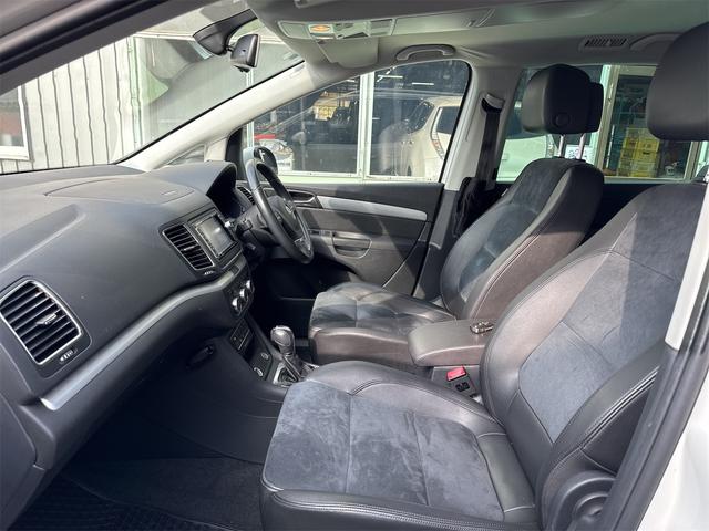 シャラン 　ＥＴＣ　バックカメラ　ナビ　クリアランスソナー　パークアシスト　両側スライドドア　オートライト　スマートキー　アイドリングストップ　シートヒーター　３列シート　ＡＴ　ルーフレール　アルミホイール（56枚目）