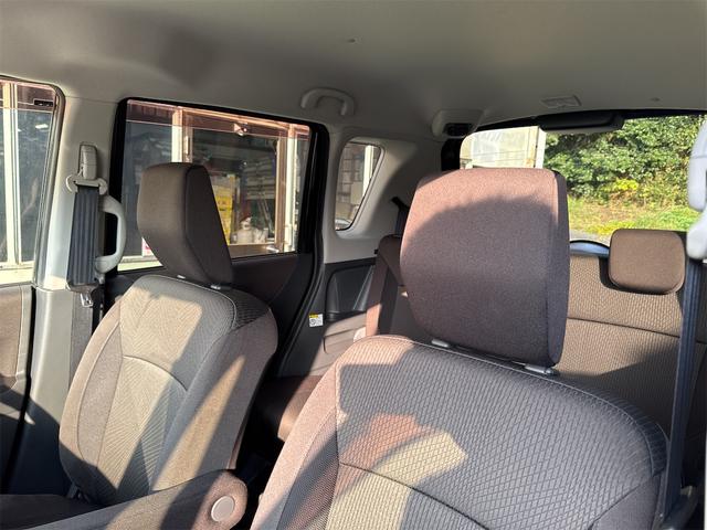 ソリオ X ETC 両側スライド・片側電動 オートライト スマートキー 電動格納ミラー ウォークスルー CVT アルミホイール 盗難防止システム 衝突安全ボディ ABS エアコン パワーステアリング(26枚目)