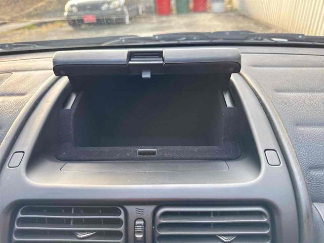 アルテッツァ ＡＳ２００　ワンオーナー　禁煙車　ＥＴＣ　ＨＩＤ　ＭＴ　キーレスエントリー　記録簿　衝突安全ボディ　ＡＢＳ　エアコン　パワーステアリング　パワーウィンドウ（37枚目）