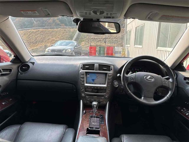 IS IS250 バージョンL ETC クリアランスソナー オートクルーズコントロール バックカメラ ナビ アルミホイール HID サンルーフ AT スマートキー 電動格納ミラー 盗難防止システム パワーシート CD MD USB(2枚目)