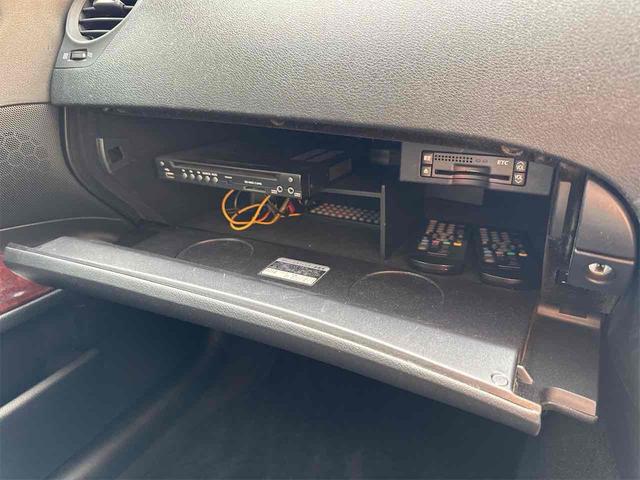 IS IS250 バージョンL ETC クリアランスソナー オートクルーズコントロール バックカメラ ナビ アルミホイール HID サンルーフ AT スマートキー 電動格納ミラー 盗難防止システム パワーシート CD MD USB(53枚目)