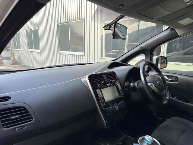 リーフ Ｇ　バックカメラ　ナビ　ＴＶ　オートクルーズコントロール　アルミホイール　スマートキー　電動格納ミラー　シートヒーター　ＣＶＴ　盗難防止システム　衝突安全ボディ　記録簿　ＡＢＳ　ＥＳＣ　ＣＤ（29枚目）