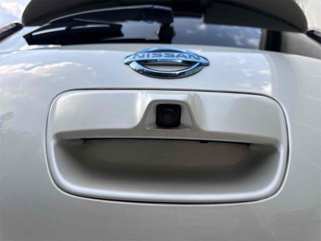 リーフ Ｇ　バックカメラ　ナビ　ＴＶ　オートクルーズコントロール　アルミホイール　スマートキー　電動格納ミラー　シートヒーター　ＣＶＴ　盗難防止システム　衝突安全ボディ　記録簿　ＡＢＳ　ＥＳＣ　ＣＤ（35枚目）