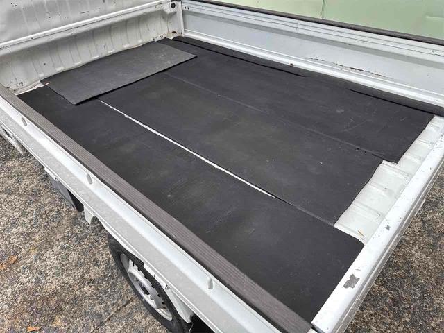 キャリイトラック KCエアコン・パワステ 軽トラック 三方開 MT エアコン パワーステアリング 記録簿(27枚目)