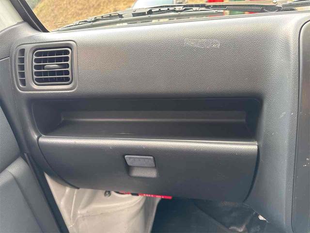 キャリイトラック KCエアコン・パワステ 軽トラック 三方開 MT エアコン パワーステアリング 記録簿(38枚目)